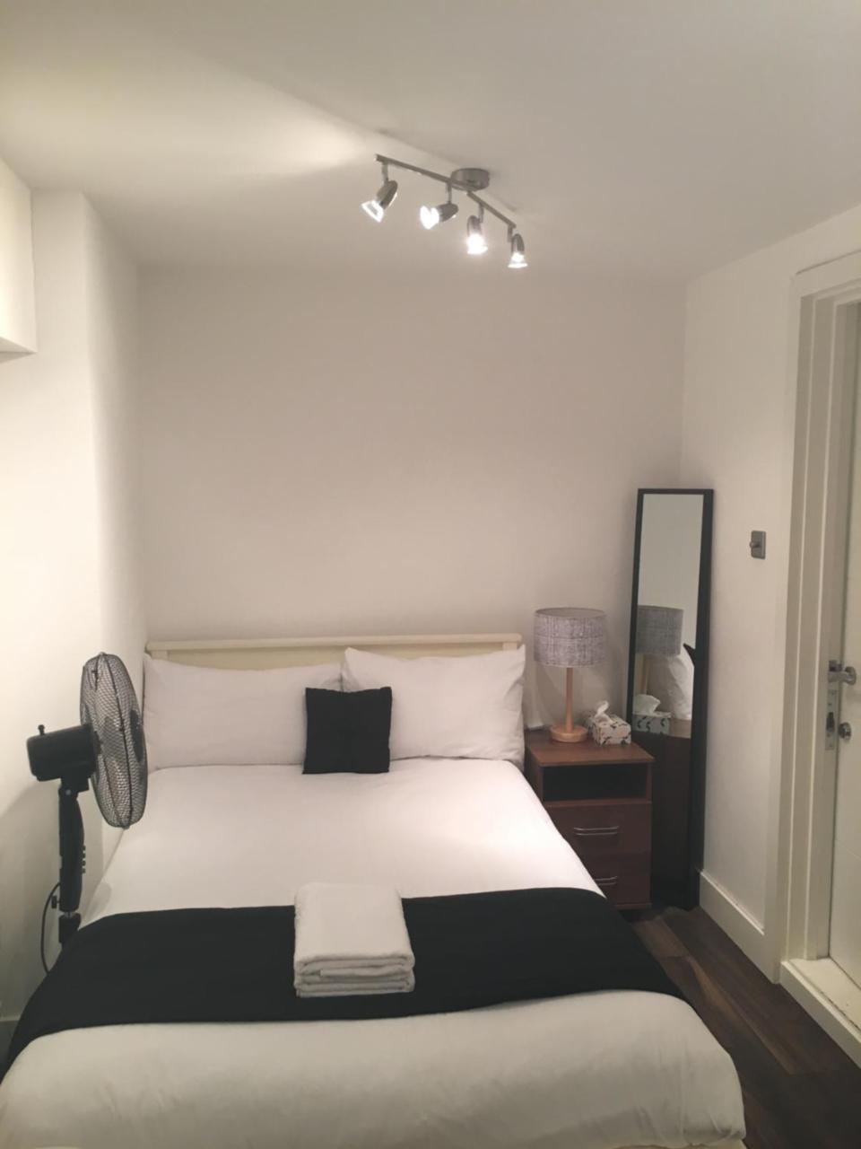 Islington Serviced Rooms Londra Exterior foto
